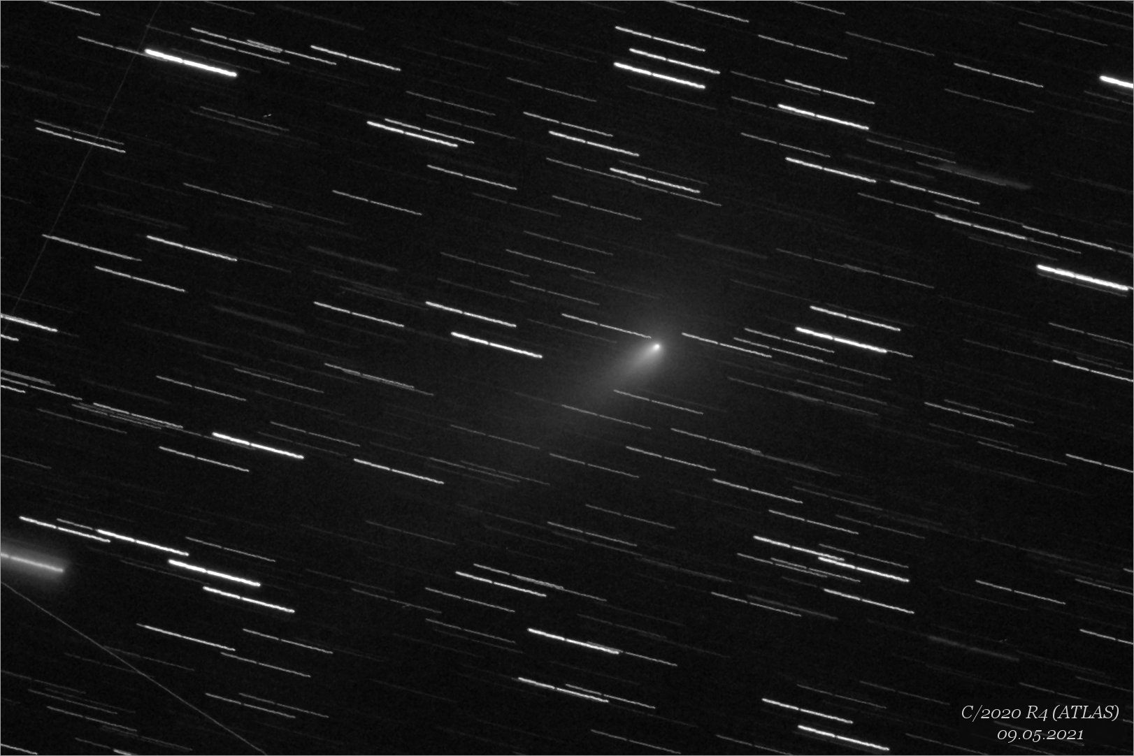 kometa C/2020 R4(ATLAS)