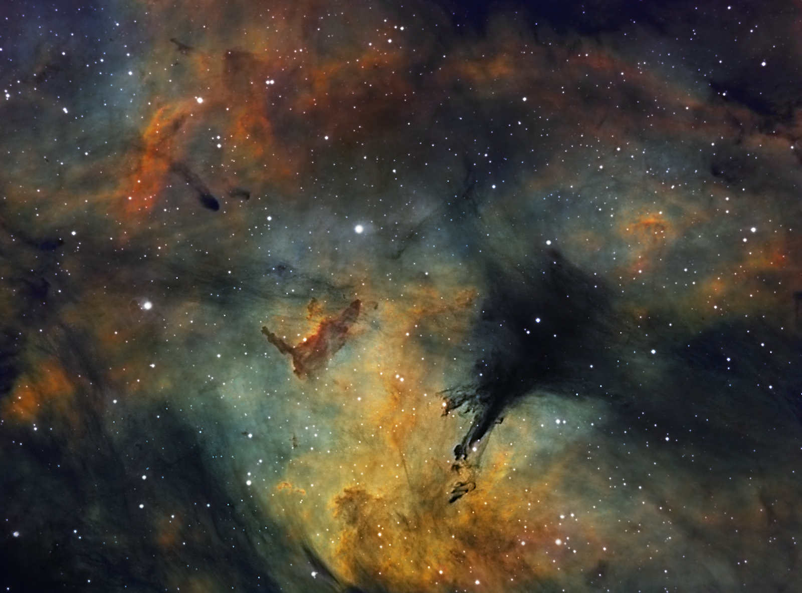IC1318_HST