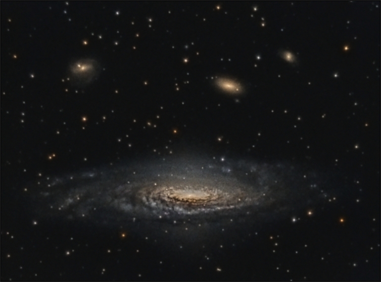 NGC7331 v LRGB