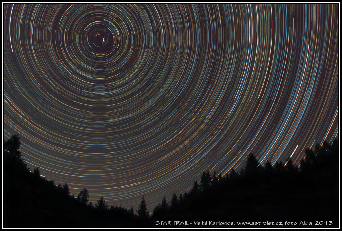 STAR TRAILS