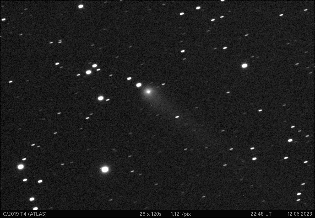 kometa  C/2019 T4 (ATLAS)