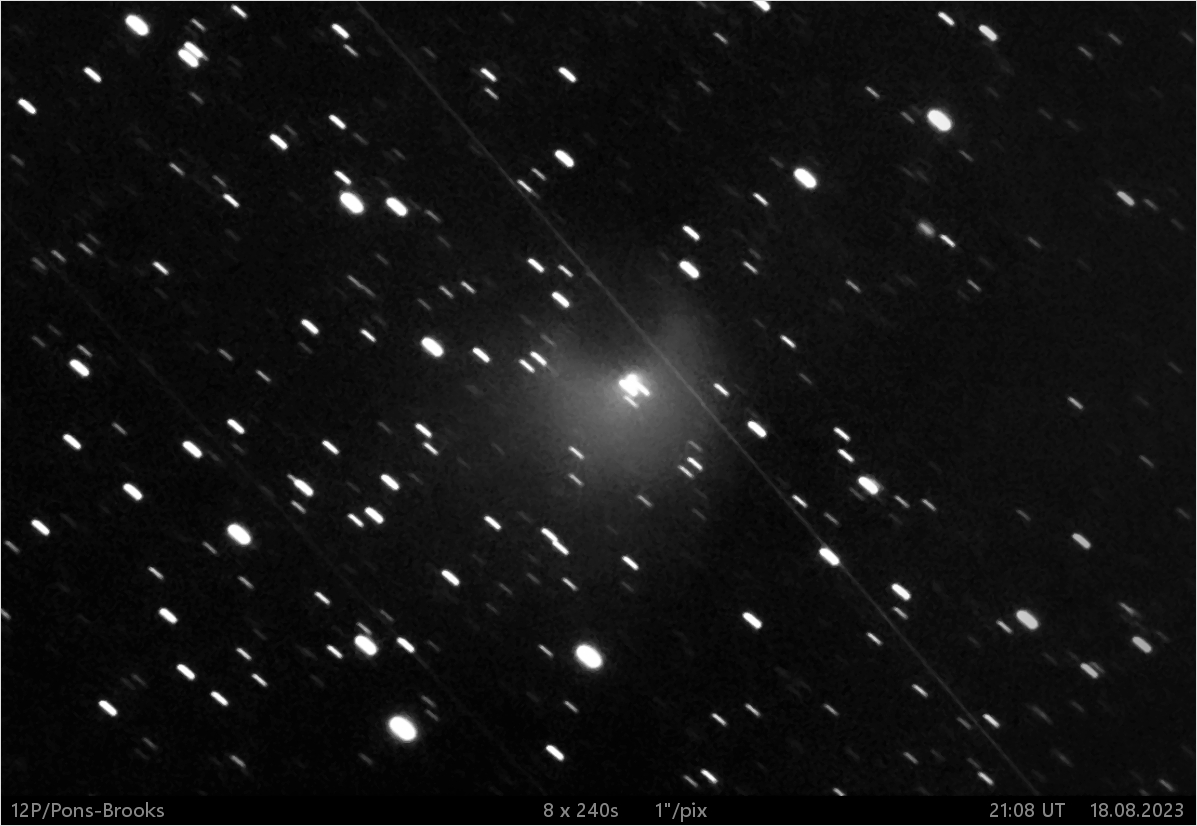 kometa 12P/Pons-Brooks